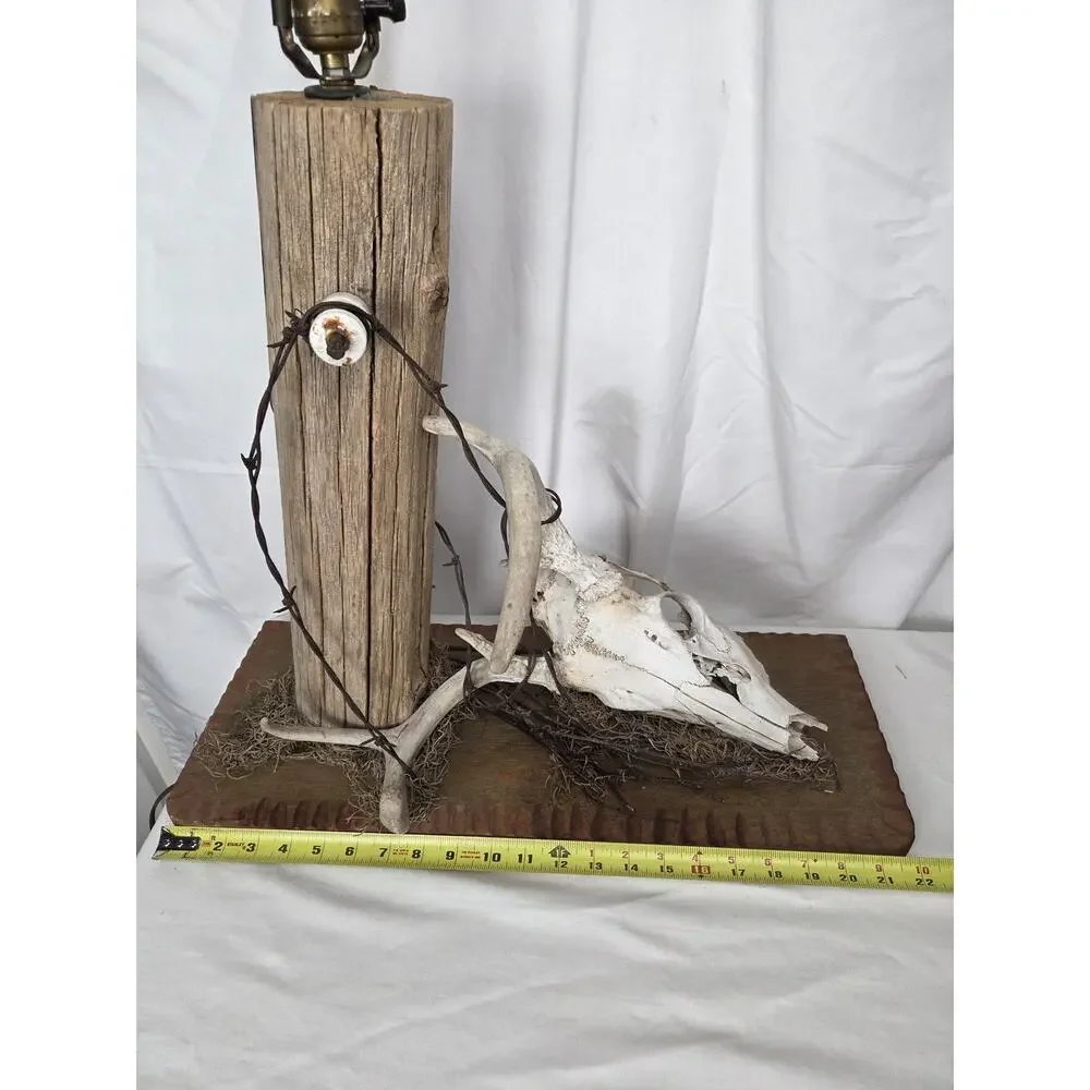 Rustic Deer Skull Barbed Wire Table Lamp Lodge Cabin Western Decor Vintage
